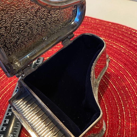 Vintage Grand Piano-shaped Silver-Plated Musical Trinket Box - Picture 6 of 7